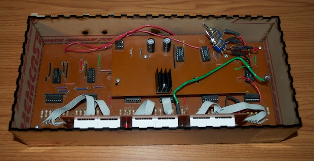 7490fitslikegloveenclosure 01