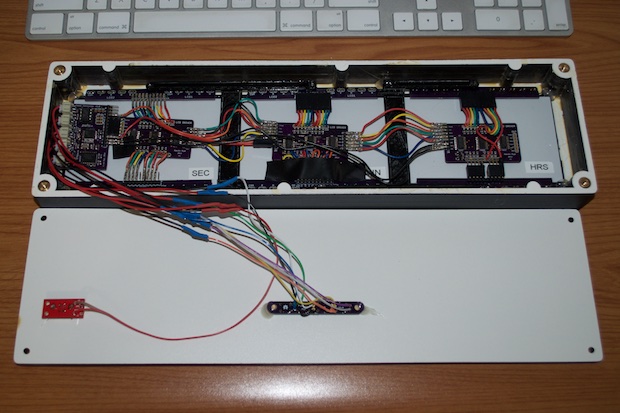 LCD_clock_final_build8