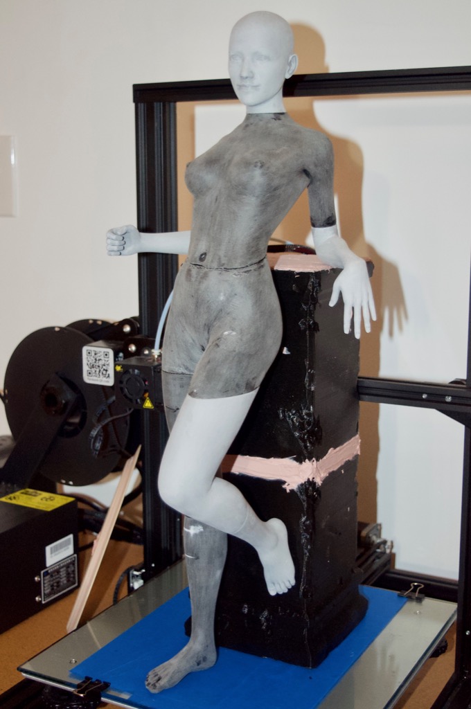 v7figurine_0108