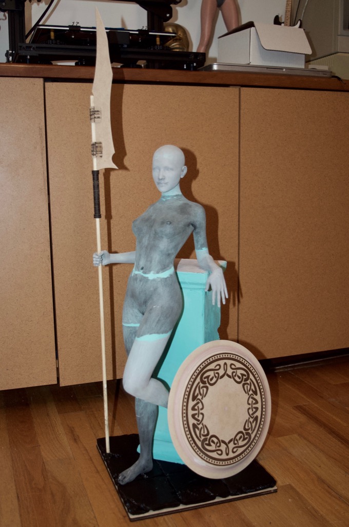 v7figurine_0125