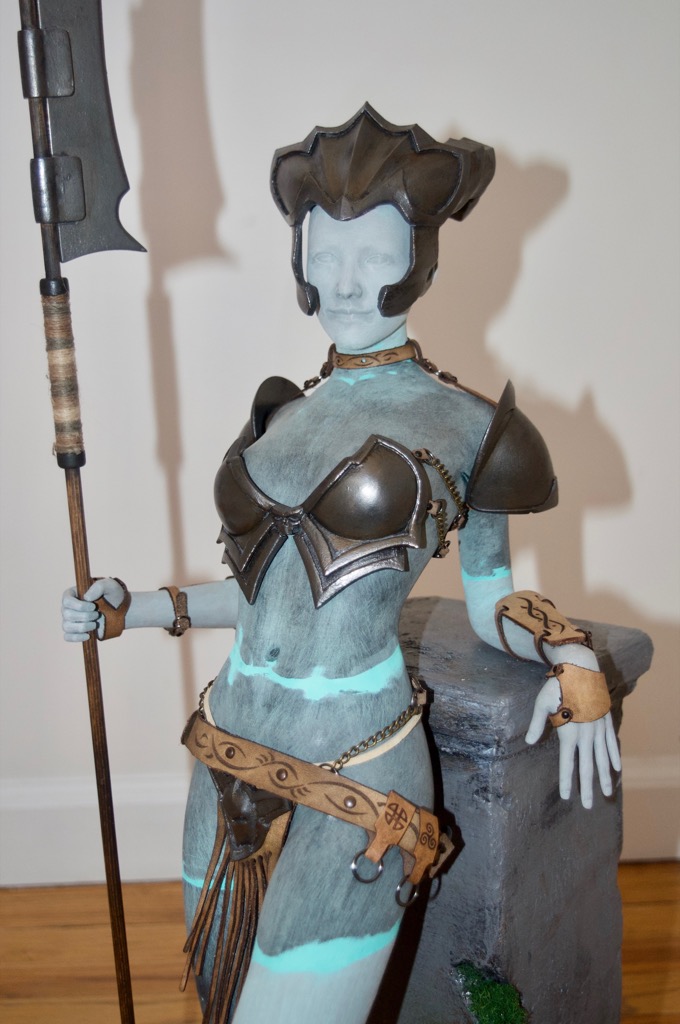 v7figurine_0201