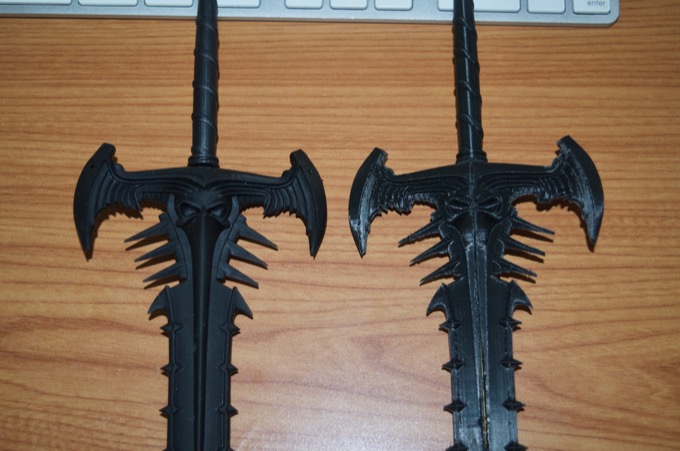v8_figurine_00043