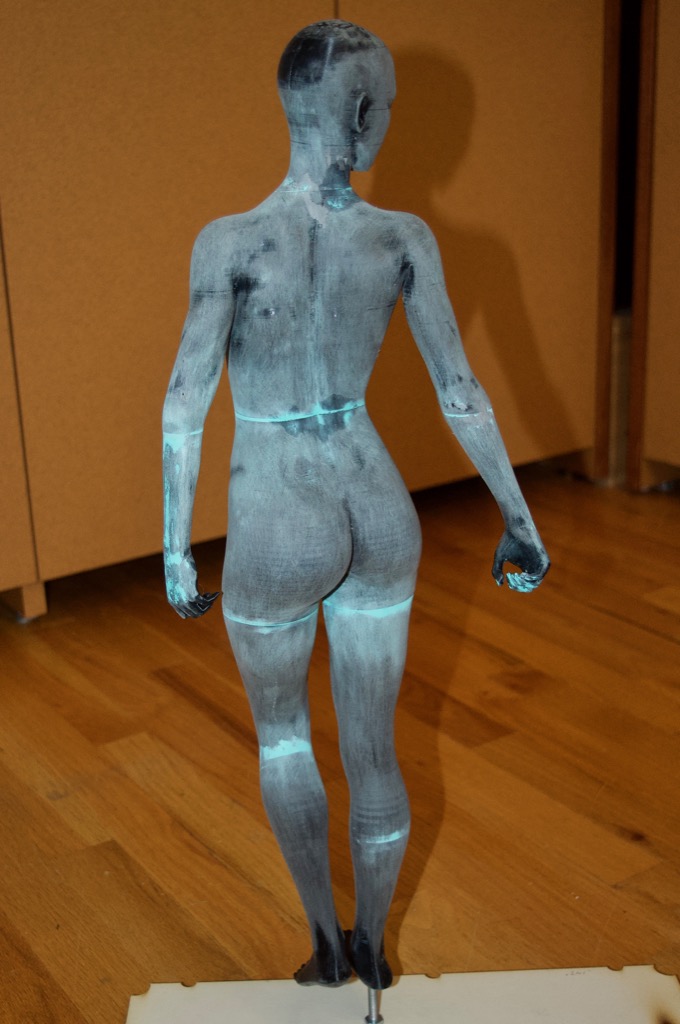 v8_figurine_00056