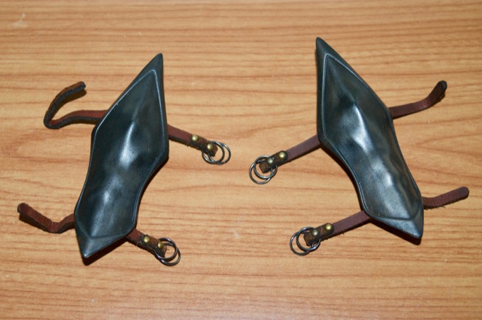 v8_figurine_00153