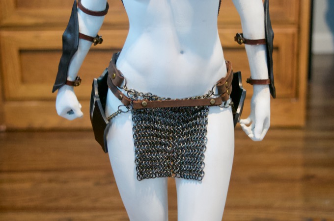 v8_figurine_00248
